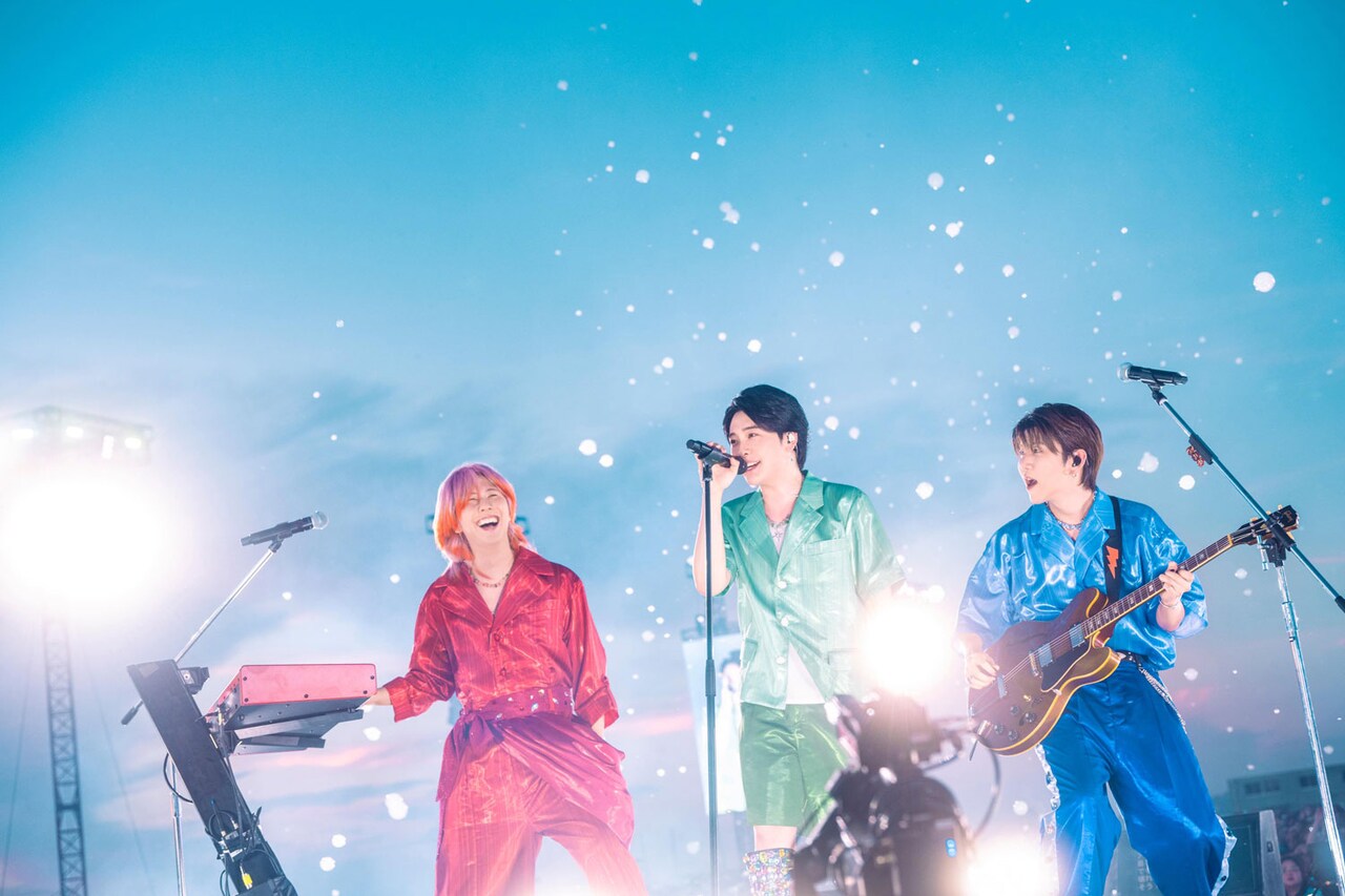 大森元貴 若井滉斗　藤澤涼架　フォトカ　ゼンジン　リライアンス 左から藤澤涼架、大森元貴、若井滉斗（撮影：田中聖太郎写真事務