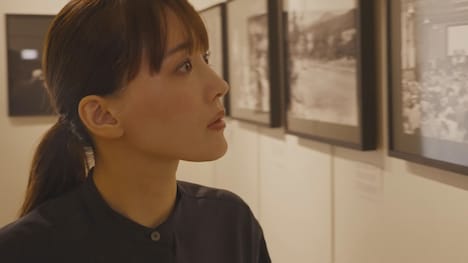 「なぜ君は戦争に？ 綾瀬はるか×news23」より、マンハッタン計画に携わった医師の足跡を追う綾瀬はるか