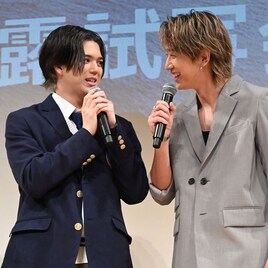 「アオショー!」MAZZEL・RAN&山川ひろみ、小山慶一郎のリーダー論に感心