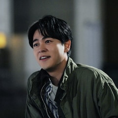 成田凌「平場の月」で井川遥の元恋人に、堺雅人のあふれる思いを捉えた新ビジュアルも