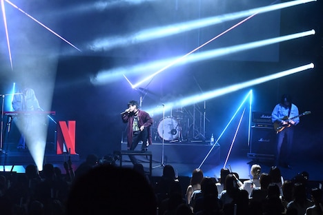 「旋律と結晶」ライブの様子