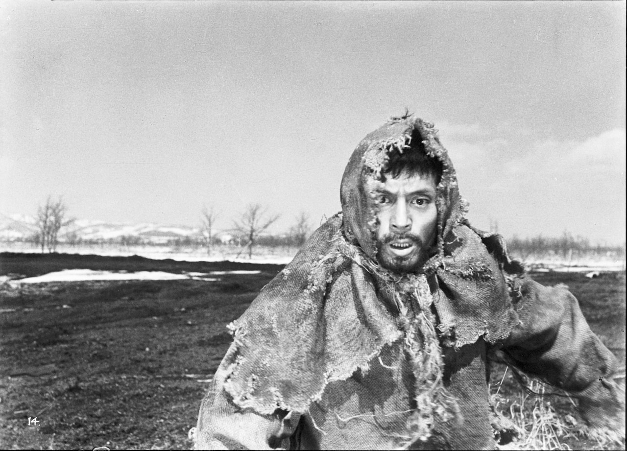 「人間の條件 第6部・曠野の彷徨」場面写真 ©1961 松竹株式会社