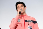 鈴木亮平