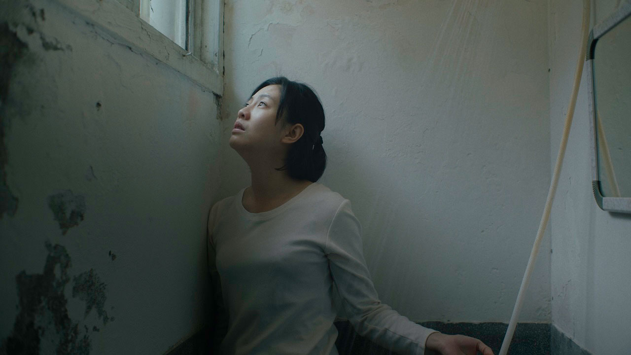 「洗」場面写真