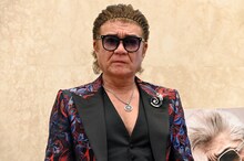 自伝「波乱を愛す」刊行記念イベントに出席した小沢仁志。「一般の人の感想を聞いてみたい」と語っていた