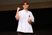 「九龍城砦 I 囲城」著者・余兒の来日ファンミーティングの様子