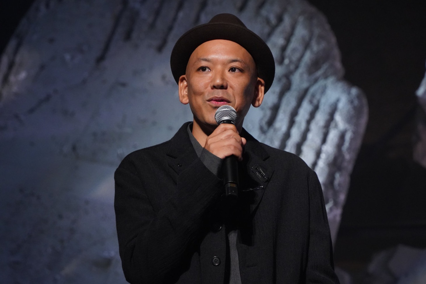 真利子哲也