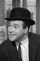 「アパートの鍵貸します」より、神谷浩史が声を当てるバクスター（演：ジャック・レモン）