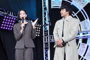 左から小貫莉奈、三嶋健太