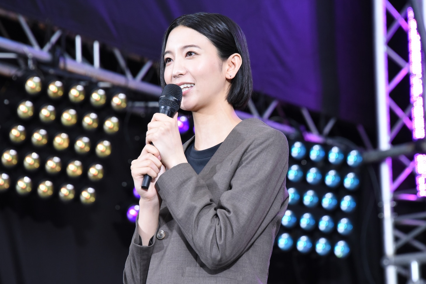 小貫莉奈