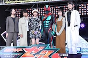 「仮面ライダーゼッツ」制作発表会見の様子