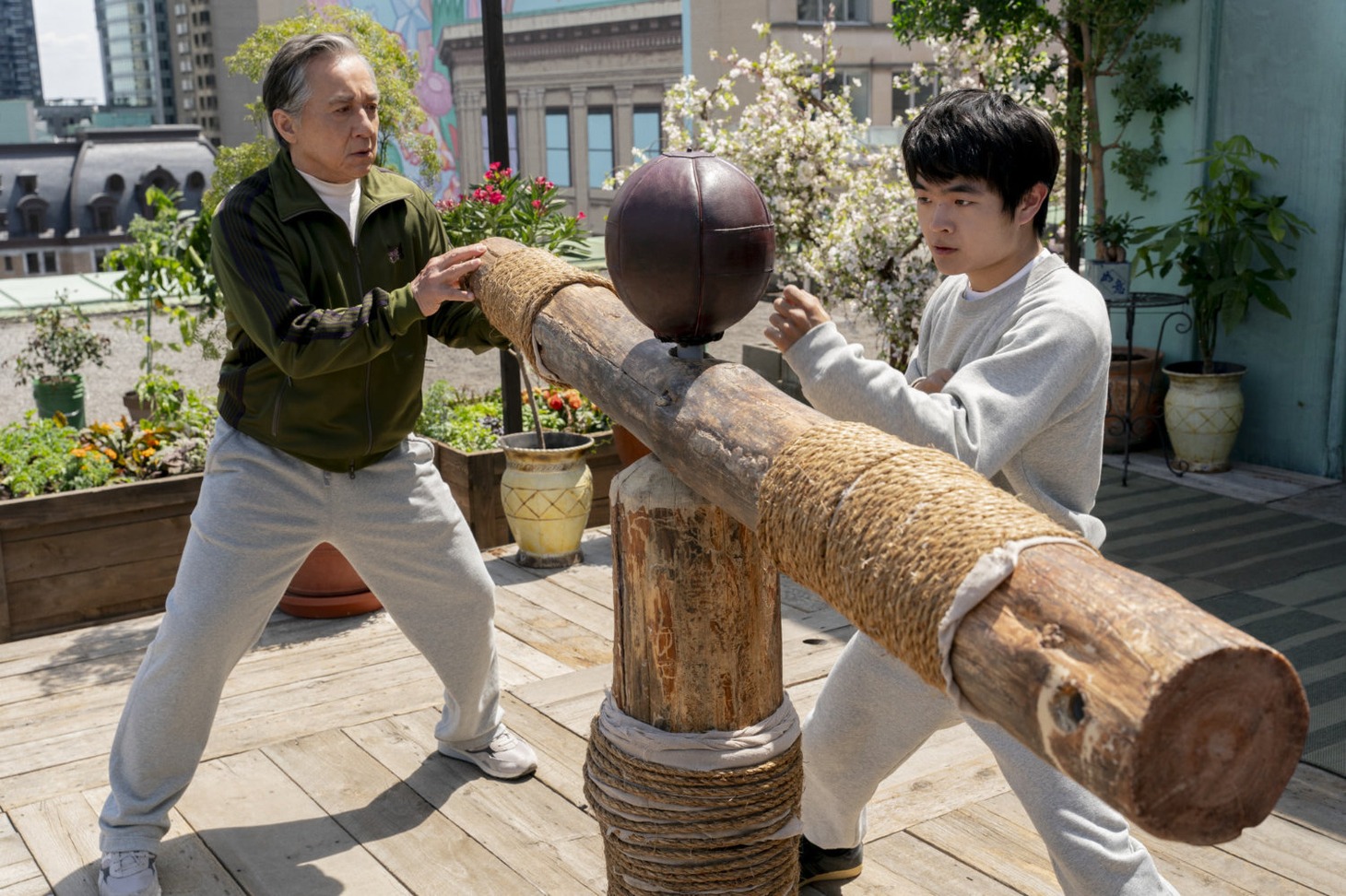 「ベスト・キッド：レジェンズ」場面写真