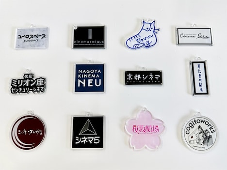 「ミニシアター・カプセルトイ」一覧（1回500円）