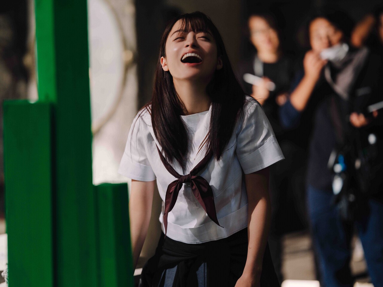 橋本環奈主演「カラダ探し」現場レポ、眞栄田郷敦・櫻井海音らは遊園地でクランクイン