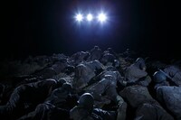 「野火」場面写真 ©SHINYA TSUKAMOTO / KAIJYU THEATER