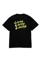 「リンダ リンダ リンダ 4K」とJOURNAL STANDARDによるコラボグッズのプリントTシャツブラック（S・M・L・XL 各税込6930円）