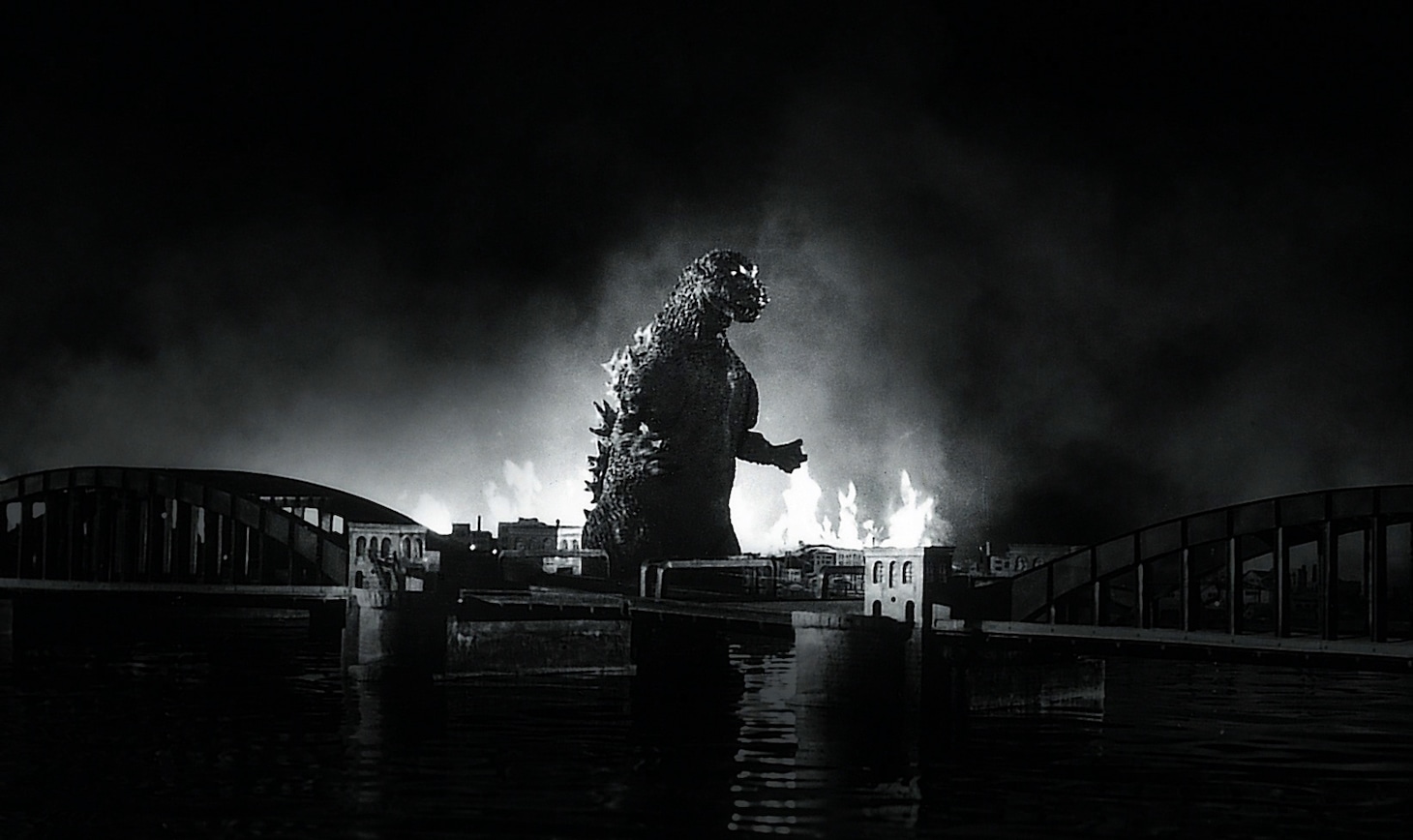 「ゴジラ」場面写真 ©1954 TOHO CO., LTD