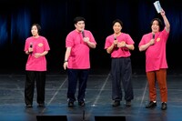 MCは例えば炎と金魚番長が担当だが、例えば炎・田上とエルフはるがすり替わっている