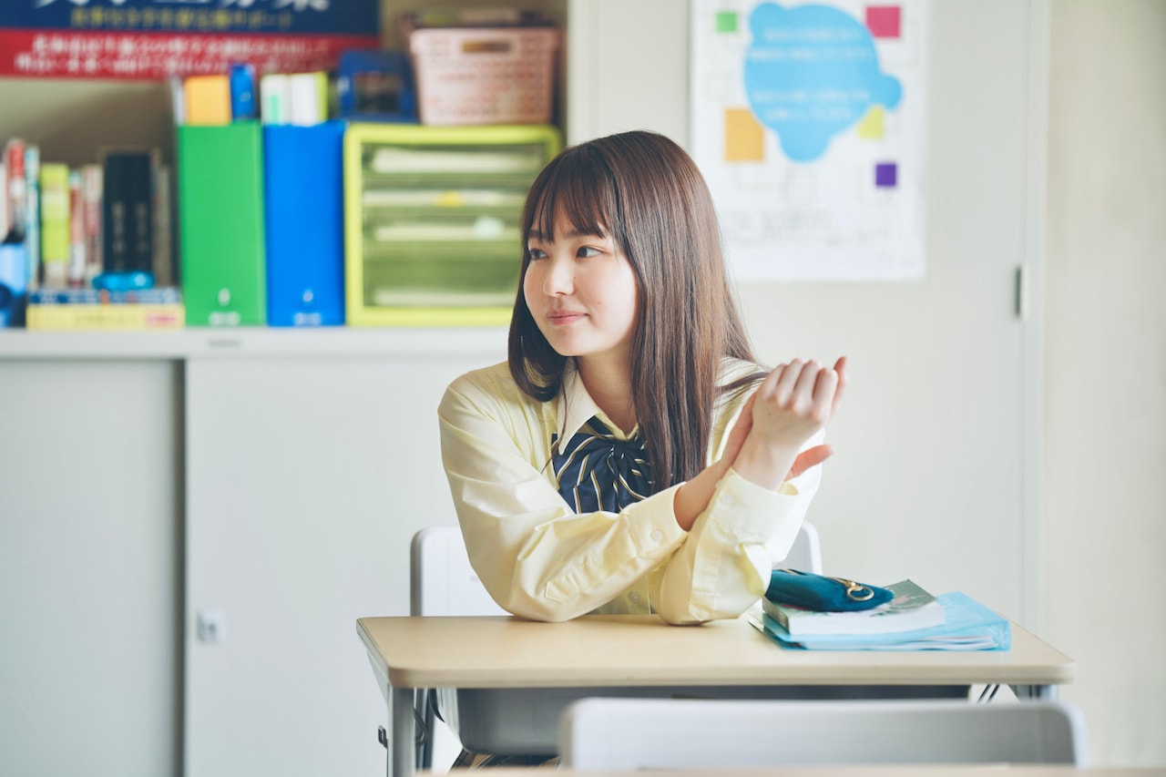 「恋に至る病」より、宮嶺望に優しい眼差しを向ける寄河景（山田杏奈）
