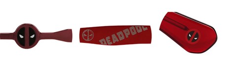 DEADPOOL MODELは、デッドプールの赤と黒をベースに、アイコン化された顔や愛刀がディテールに盛り込まれている