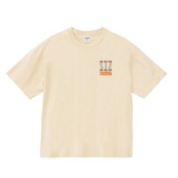 「ユニバーサル・ランゲージ」日本オリジナルグッズの「みんな繋がっている。Tシャツ」表（M / L / XL、税込4500円）