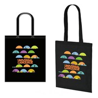 「ユニバーサル・ランゲージ」日本オリジナルグッズの「ちょっとおでかけトートバッグ」（税込2000円）