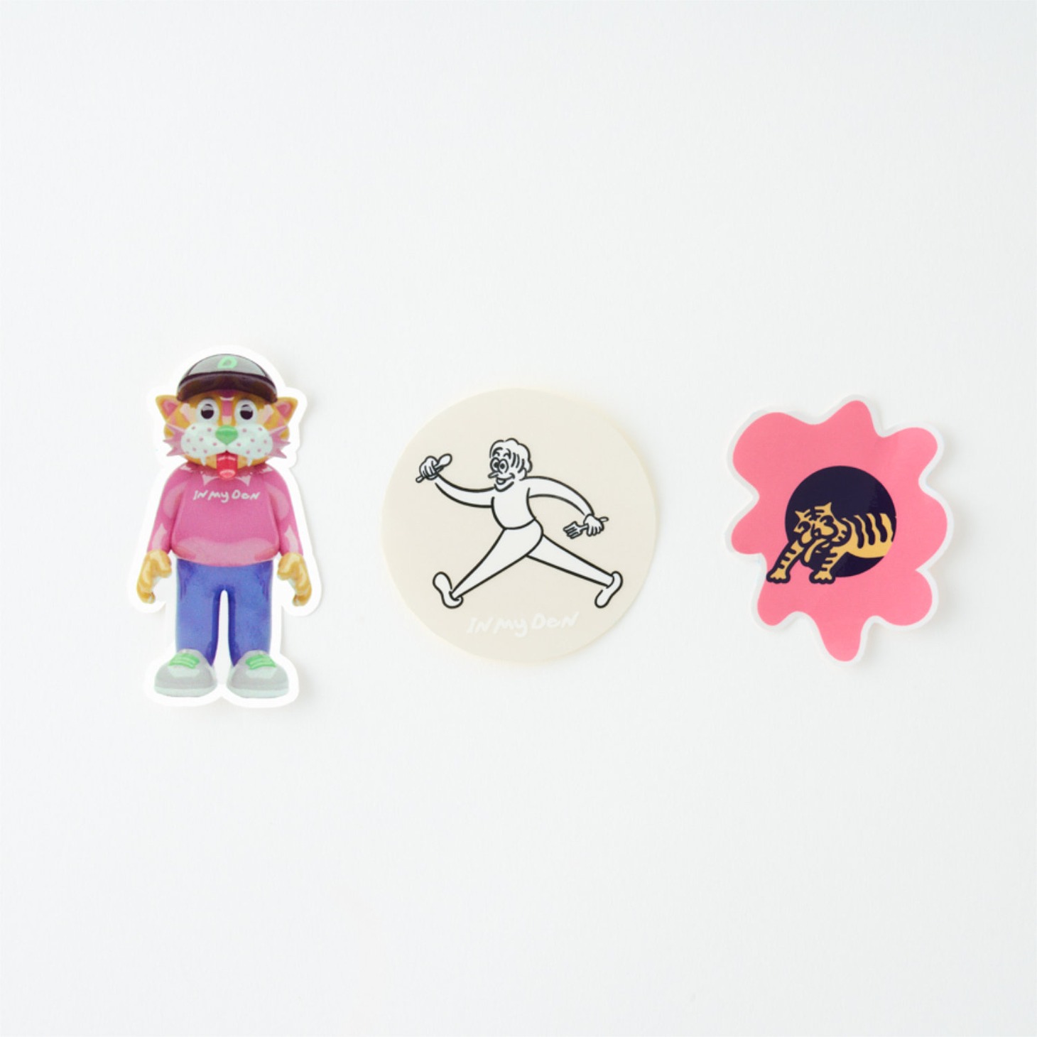 「IN MY DEN」第2弾アイテムのステッカーセット（税込1200円）