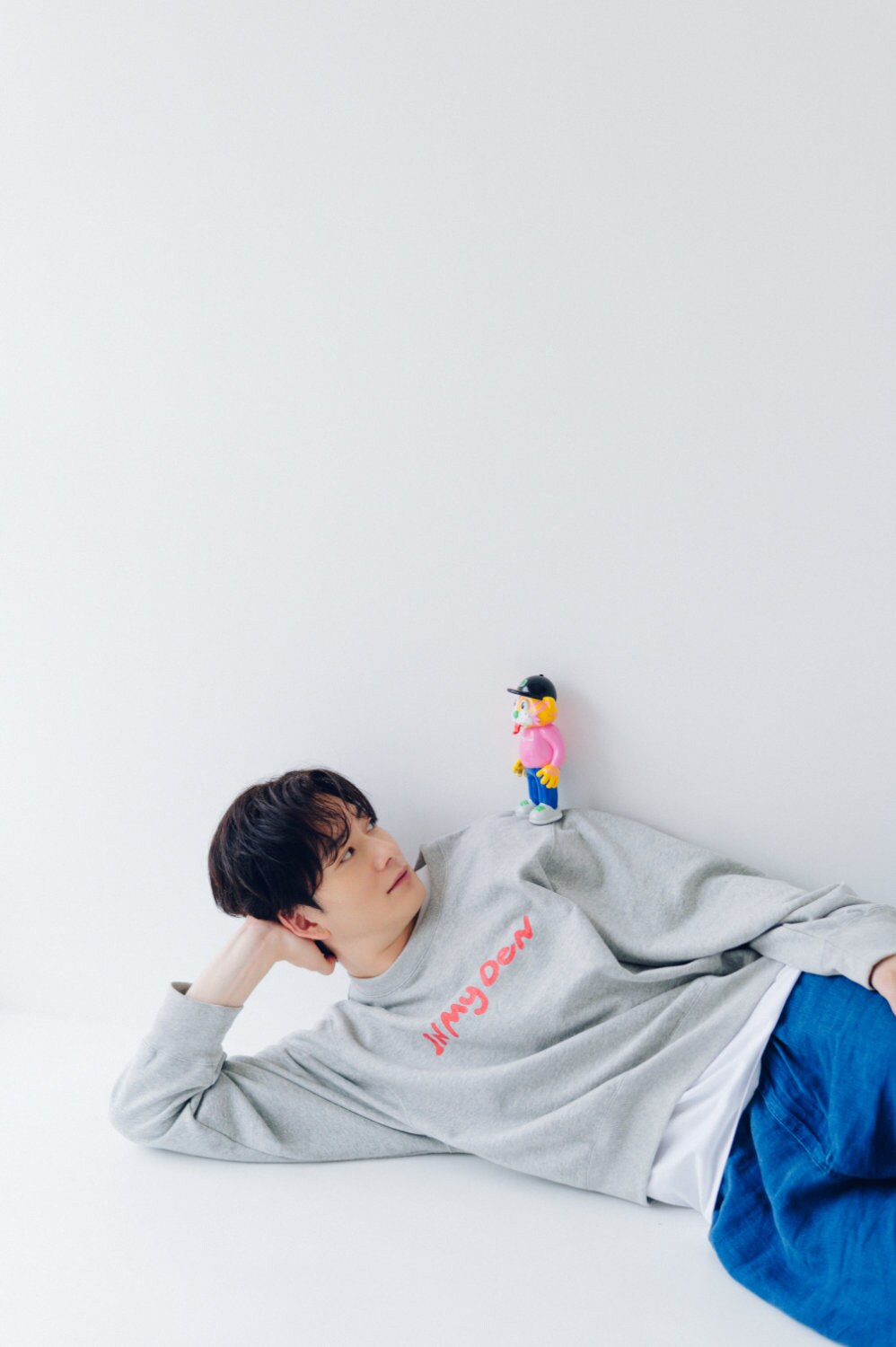 岡田将生のクリエイティブブランドIN MY DENより新アイテム8点登場、Tシャツは激推し