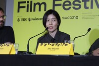 シム・ウンギョン