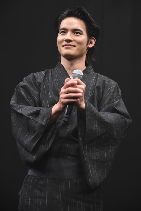 「火喰鳥を、喰う」完成披露試写会より、水上恒司