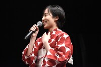 「火喰鳥を、喰う」完成披露試写会より、宮舘涼太のセリフの覚え方に興味津々な森田望智