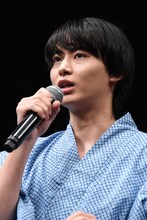 「火喰鳥を、喰う」完成披露試写会より、豊田裕大