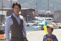 「真夏の方程式」場面写真 ©2013 フジテレビジョン、アミューズ、文藝春秋、FNS27社