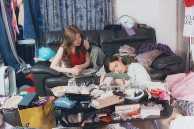 映画「ミーツ・ザ・ワールド」場面写真