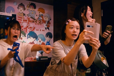 映画「ミーツ・ザ・ワールド」場面写真