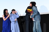 左から関根史織、前田亜季、松山ケンイチ、ペ・ドゥナ