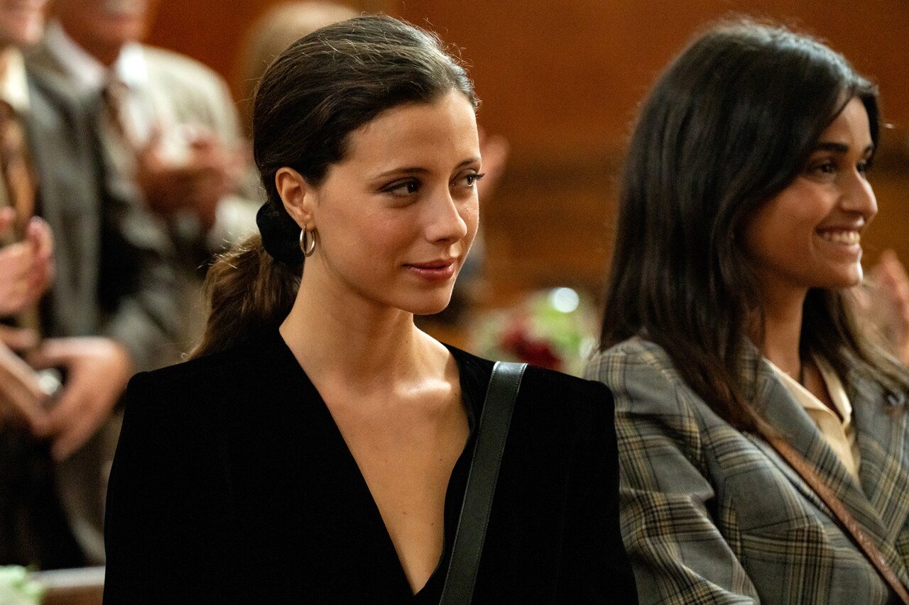 アンソニー・ヴァカレロが彩る、パオロ・ソレンティーノ監督作「パルテノペ」新映像