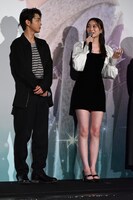 左から倉悠貴、田鍋梨々花