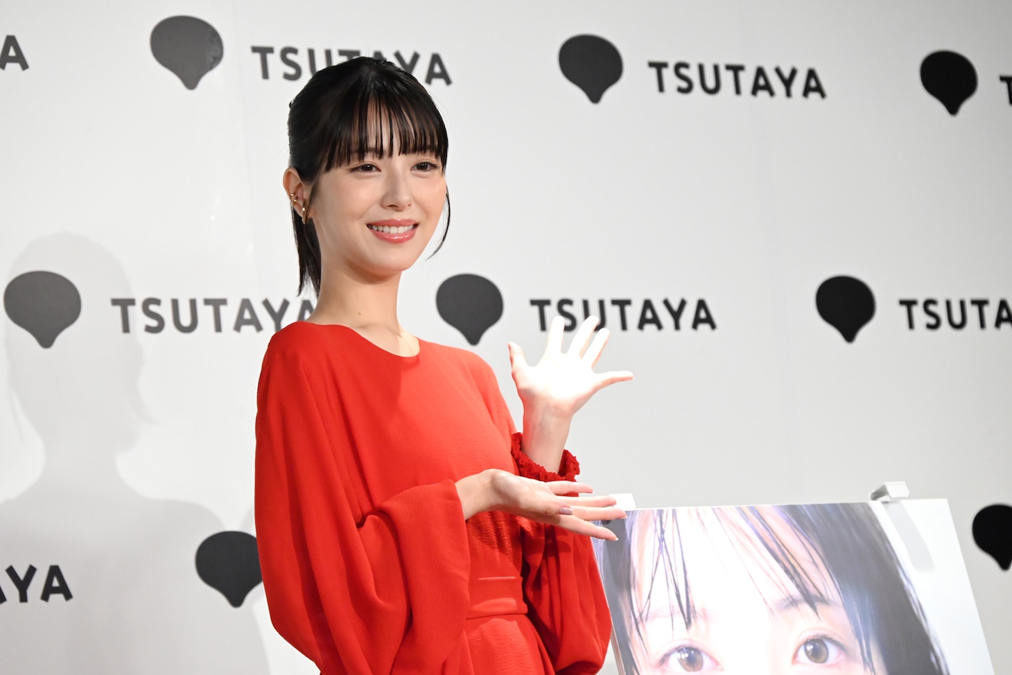 浜辺美波