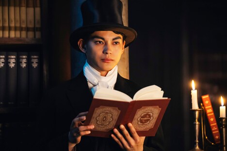 「ベートーヴェン捏造」より、ホルツ（神尾楓珠）