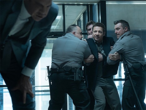 「メイヤー・オブ・キングスタウン」シーズン4場面写真