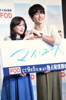 左からチョン・ウヒ、ソン・ジュンギ