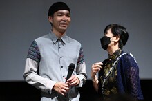 ジュン・リー（李駿碩 / 左）