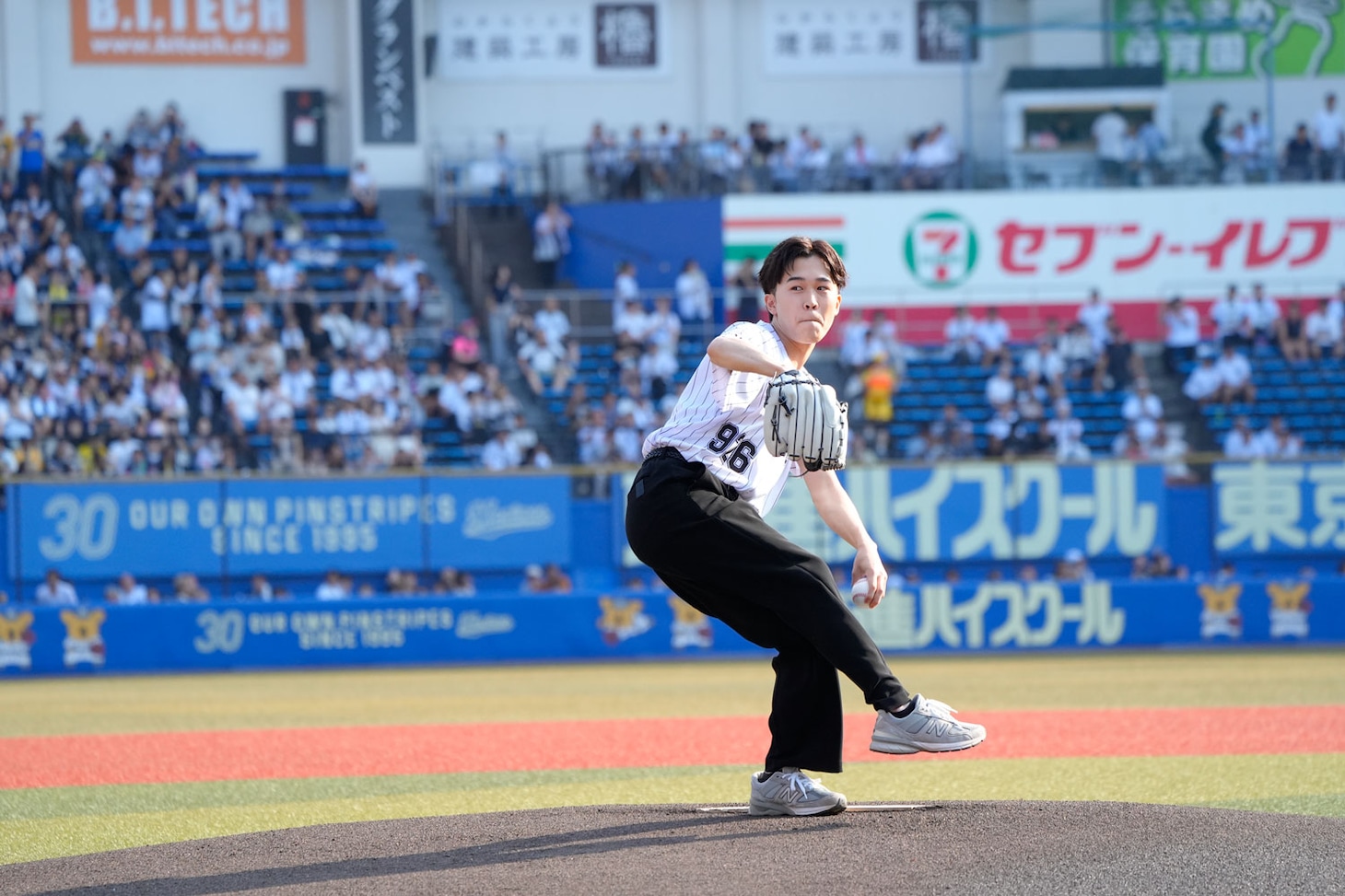 「パワプロドラマ2025」主演の鈴木福。8月31日には千葉・ZOZOマリンスタジアムでのファーストピッチセレモニーに登場した
