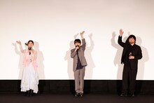 左からLynn、石田彰、中村悠一