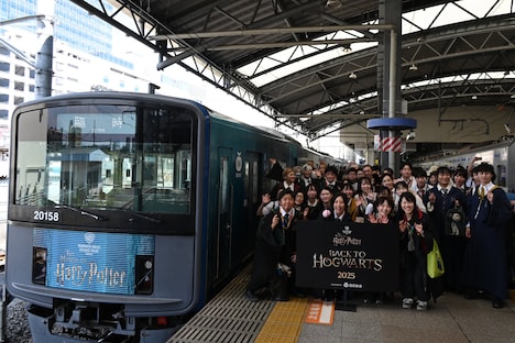 「バック・トゥ・ホグワーツ」特別イベントの参加者