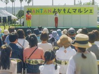 「ひとしずく」場面写真