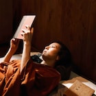 死刑判決に自ら万歳、100年前の反逆者を描く「金子文子 何が私をこうさせたか」特報