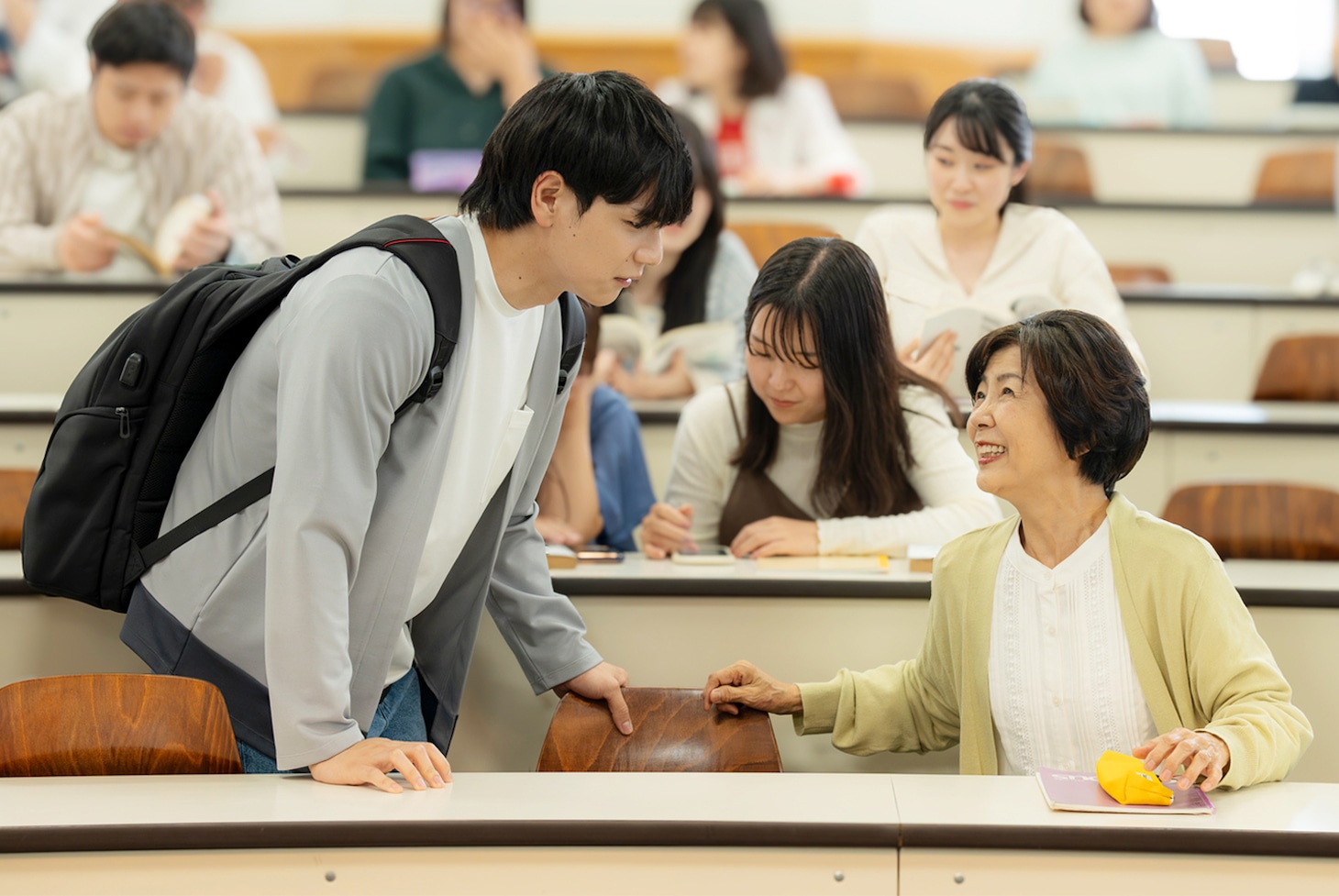「富士山と、コーヒーと、しあわせの数式」新場面写真