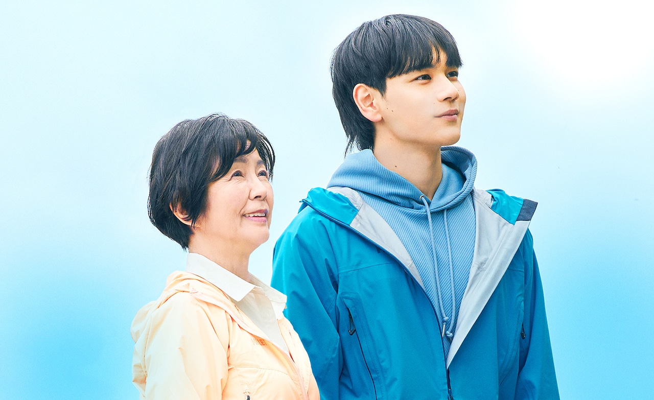 JO1豆原一成×市毛良枝の映画「ふじこーひー」孫と祖母の温かな日々を捉えた新写真